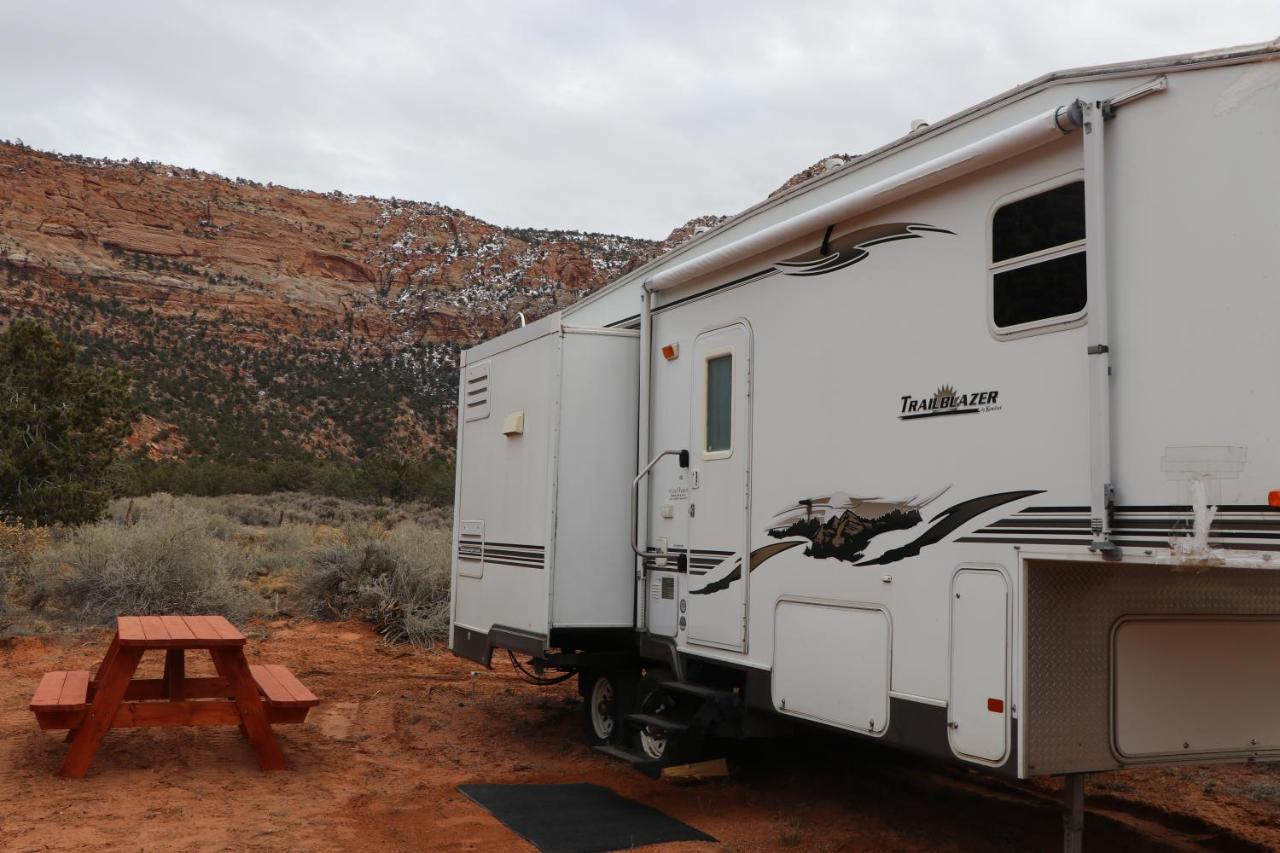 Hotel Camp Valhalla At Zion Colorado City Exterior foto