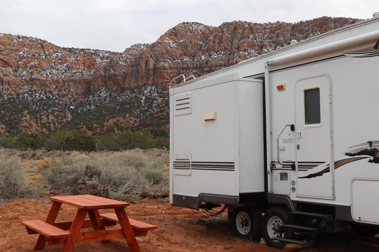 Hotel Camp Valhalla At Zion Colorado City Exterior foto